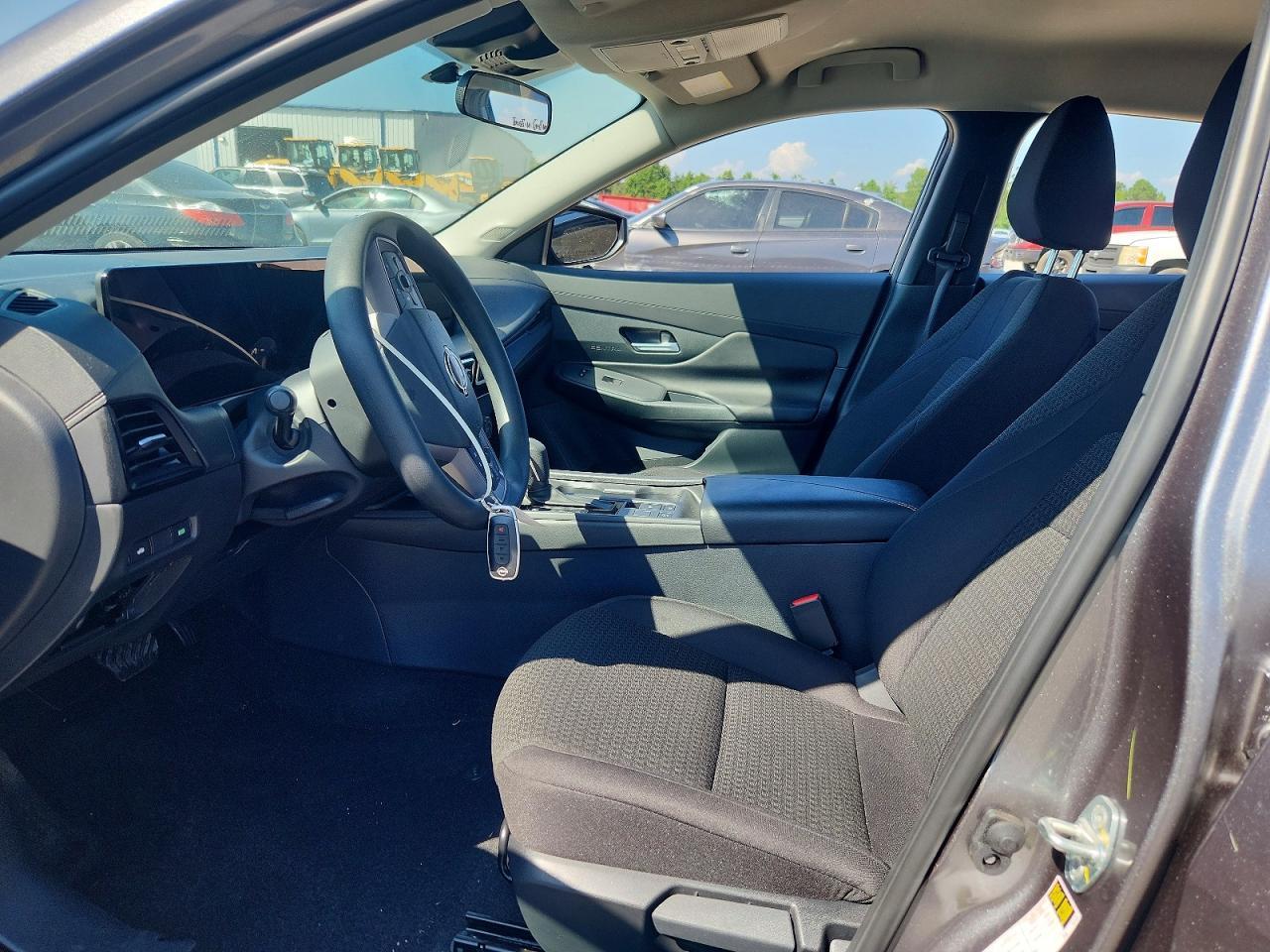 2026 Nissan Sentra S - Фото 7