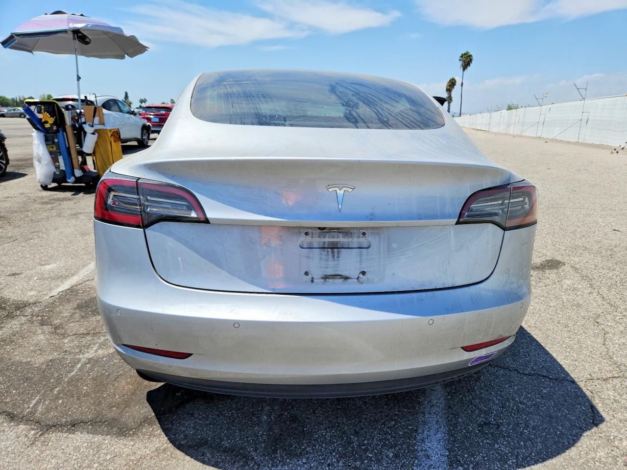 2018 Tesla Model 3 - Фото 6