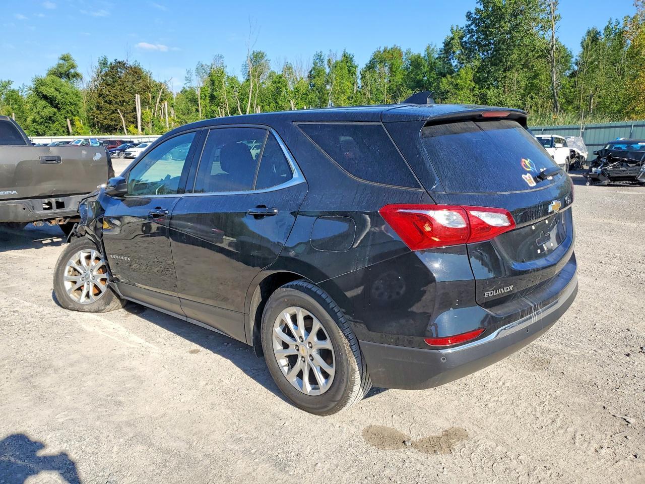 2020 Chevrolet Equinox Lt - Image 2