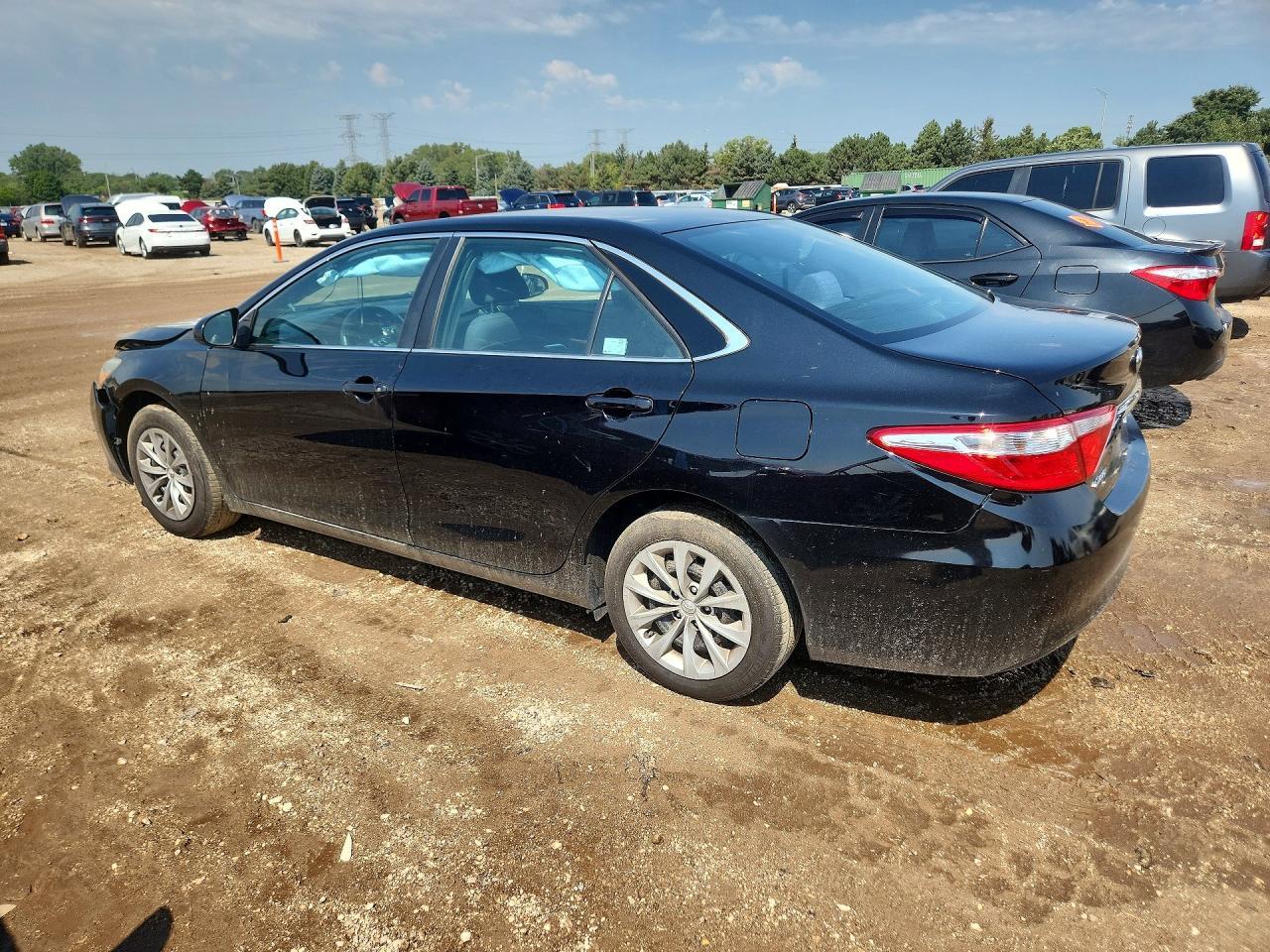 2017 Toyota Camry Le - Image 2