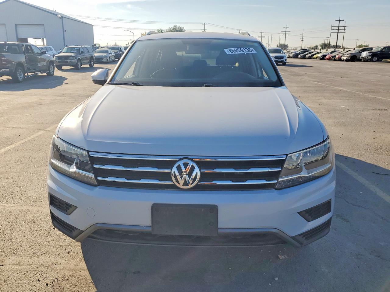 2018 Volkswagen Tiguan Se - Фото 5