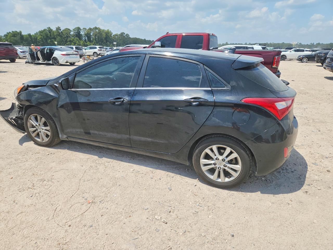 2013 Hyundai Elantra Gt Base - Фото 2