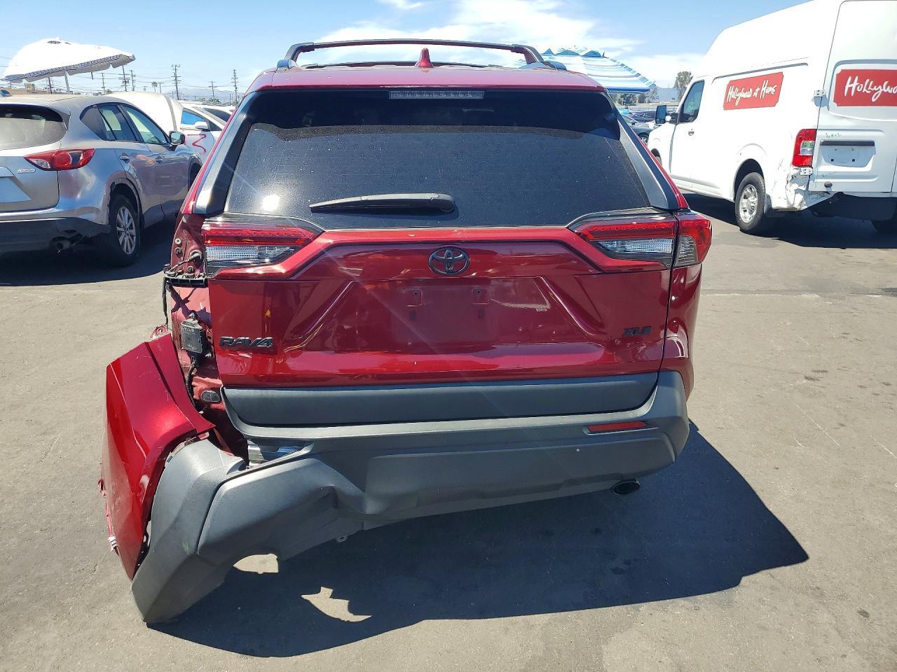 2023 Toyota Rav4 Xle - Image 6
