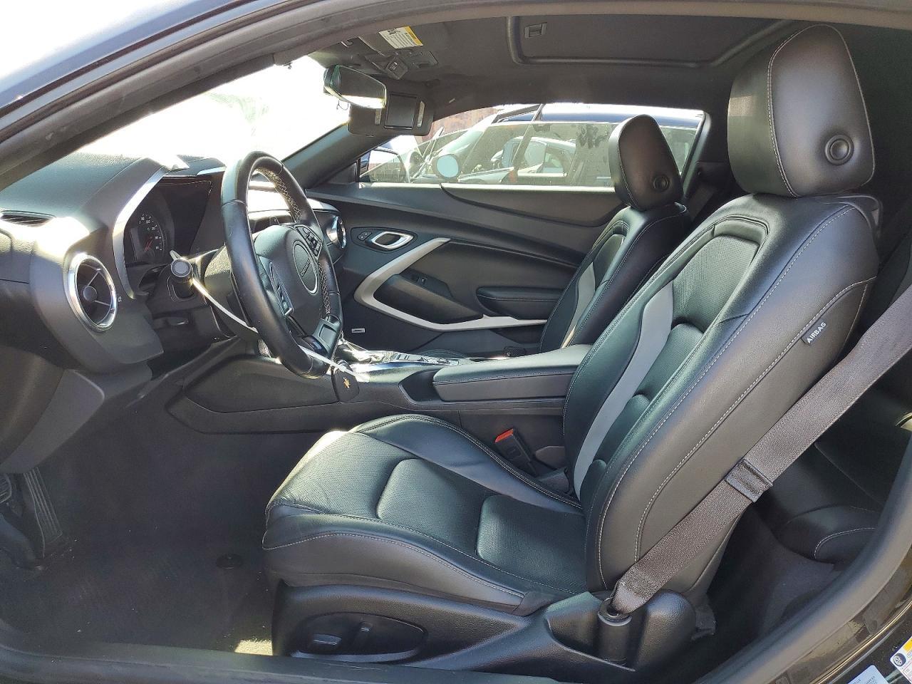 2022 Chevrolet Camaro Lt - Image 7
