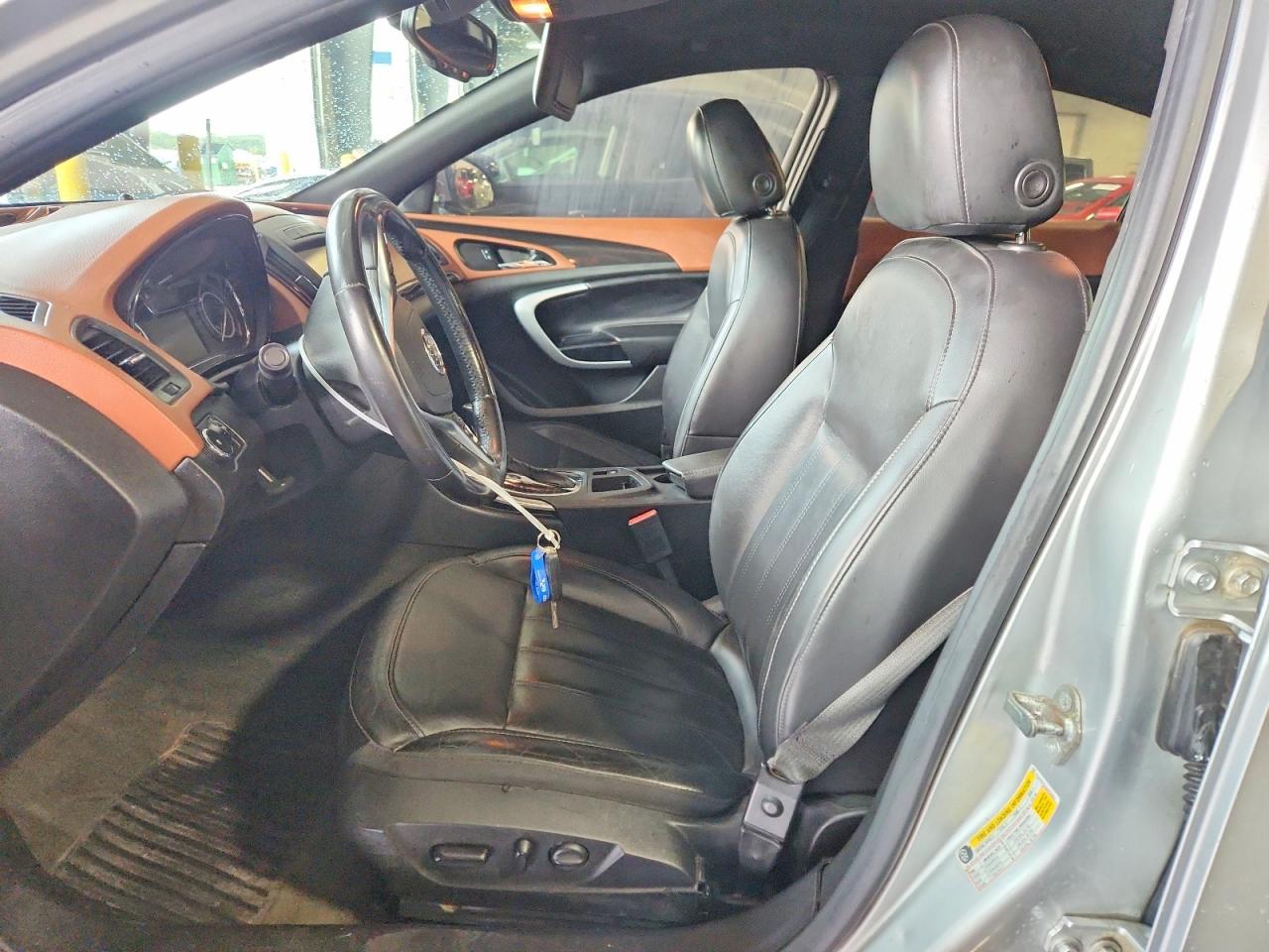 2016 Buick Regal - Image 7