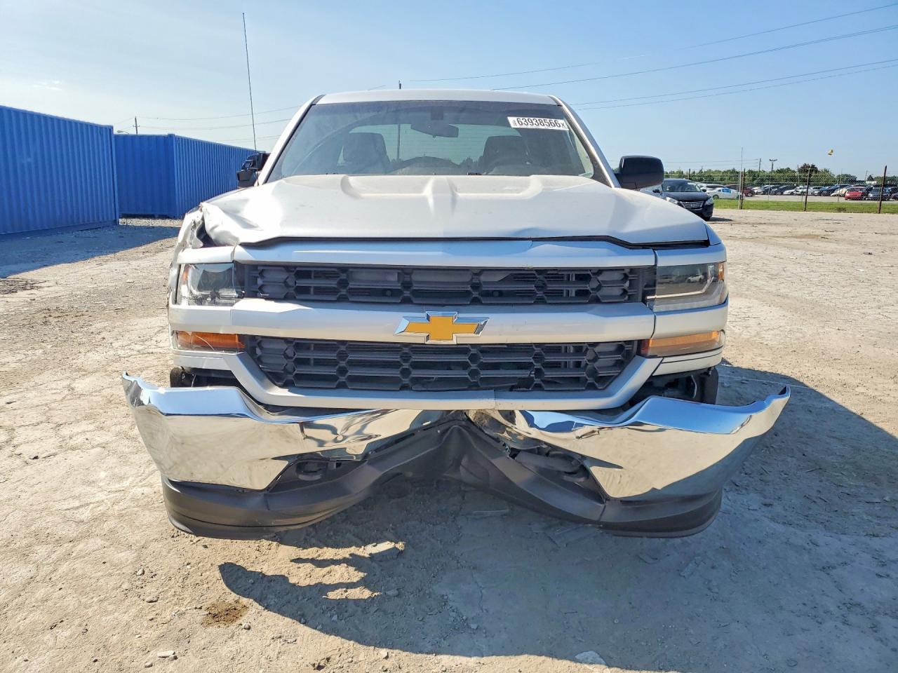 2016 Chevrolet Silverado K1500 Custom - Фото 5