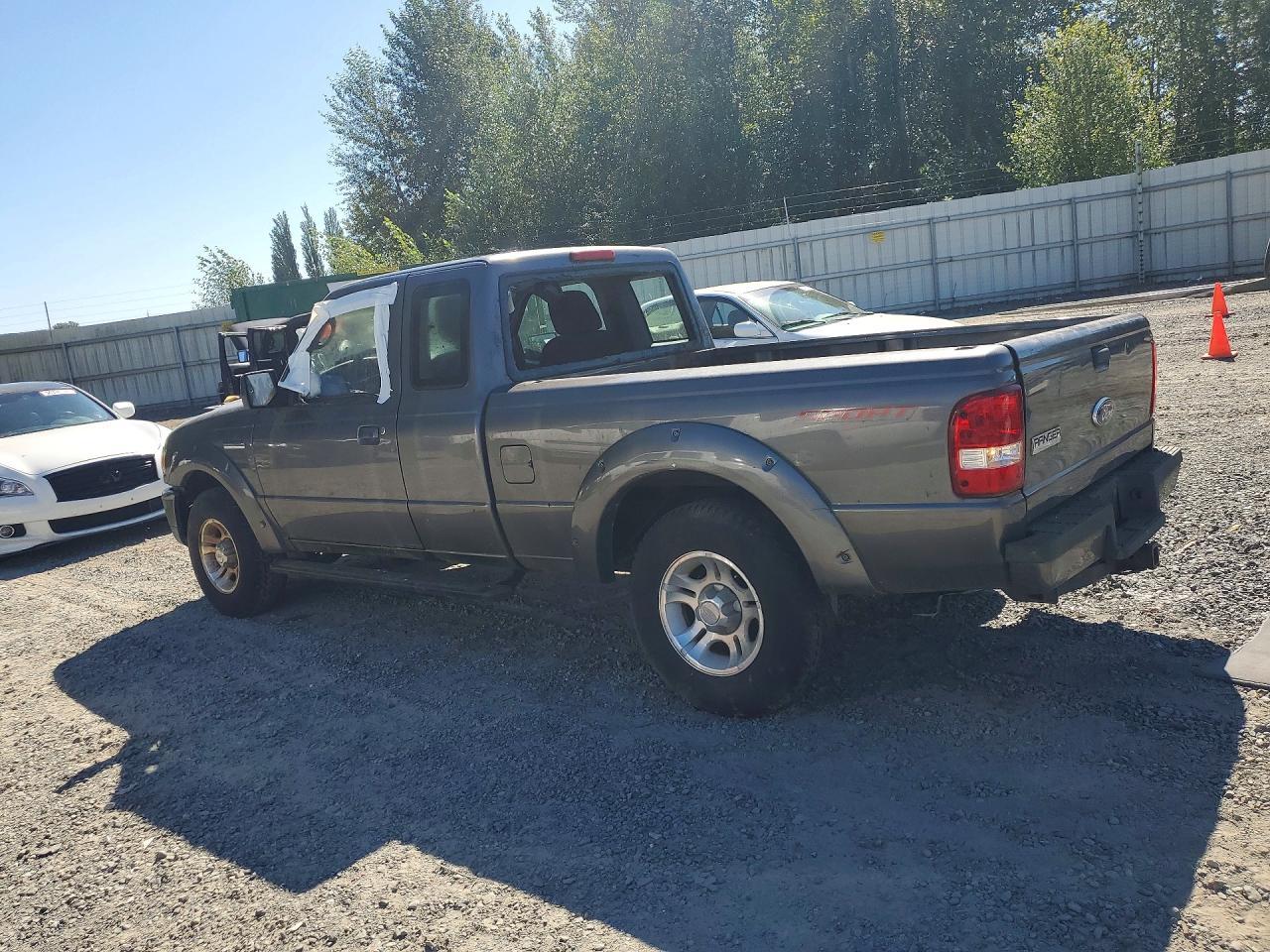 2011 Ford Ranger Super Cab - Фото 2