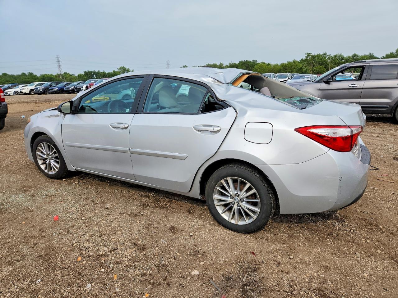 2014 Toyota Corolla Le Plus - Image 2