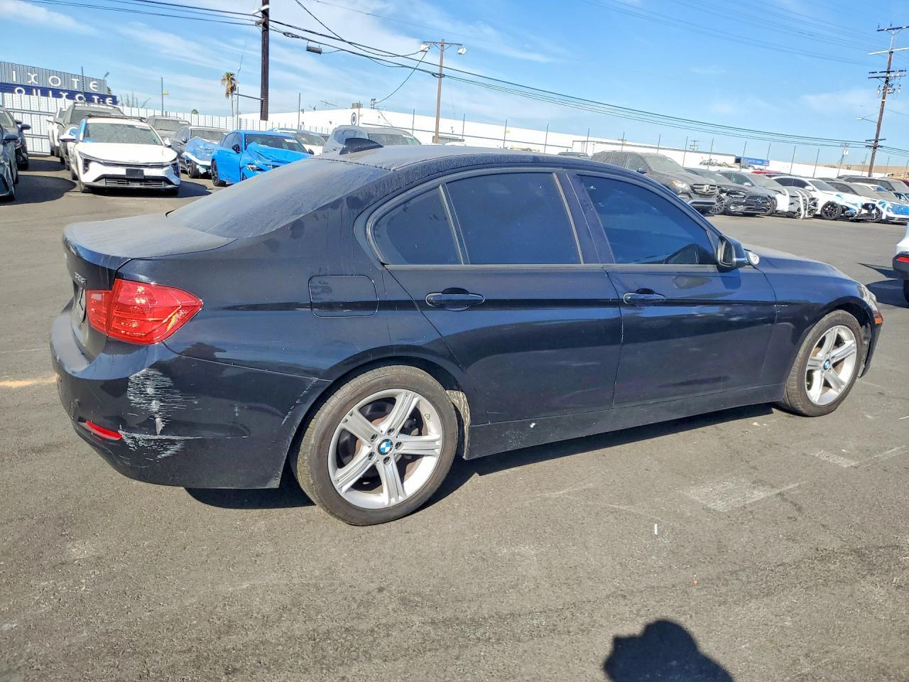 2014 BMW 328 I Sulev - Image 3