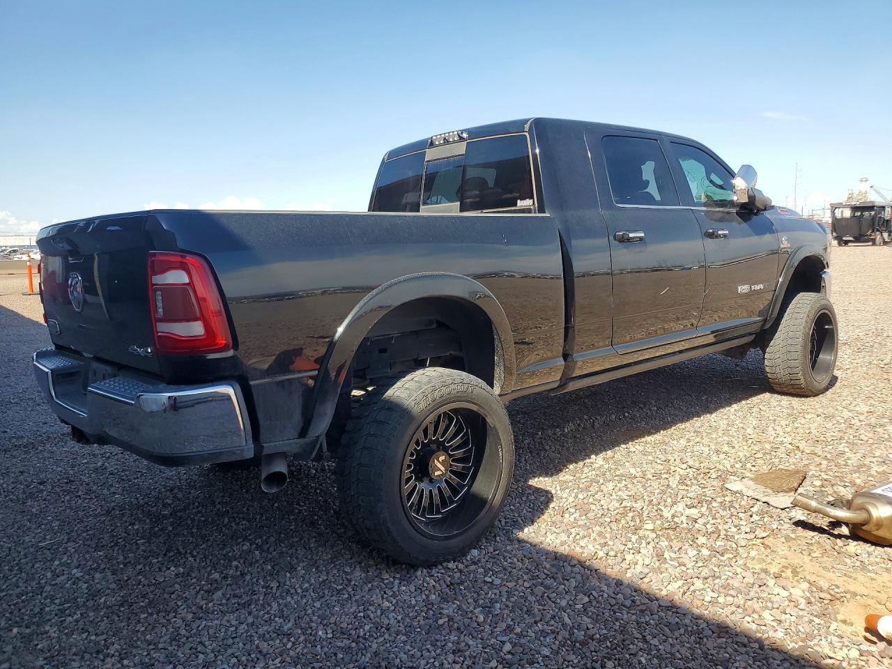 2020 Ram 2500 Longhorn - Image 3