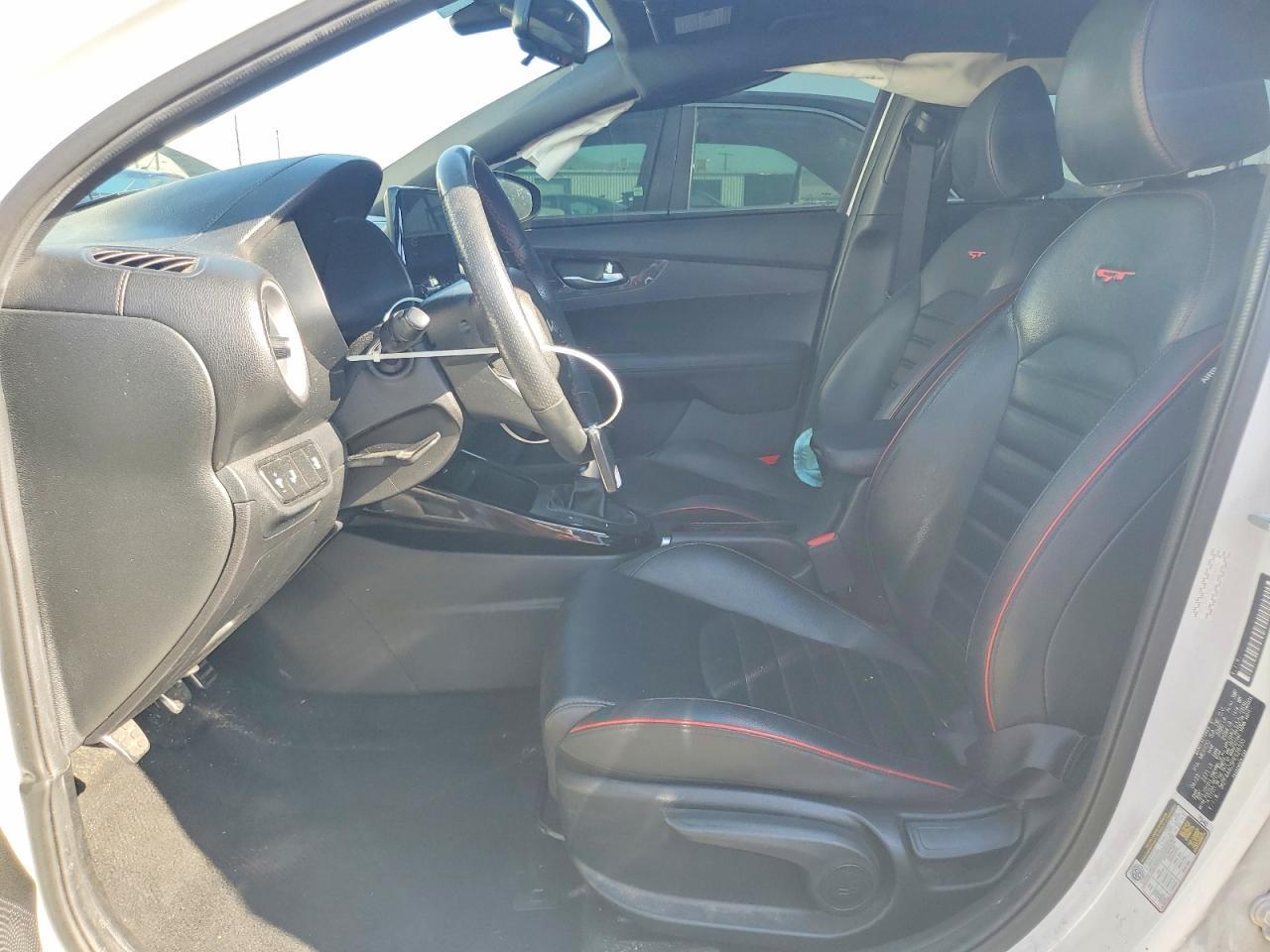 2023 Kia Forte Gt - Фото 7