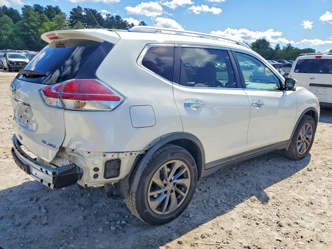2016 Nissan Rogue Sl - Image 3