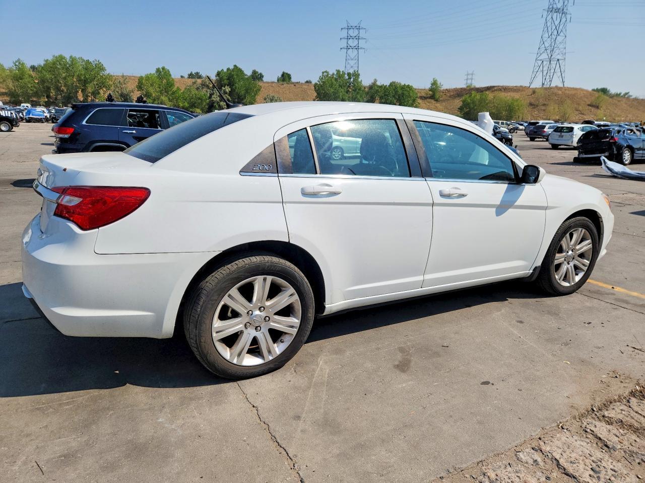 2011 Chrysler 200 - Фото 3
