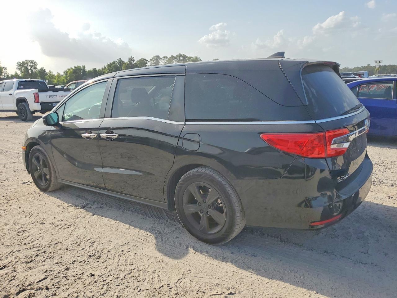 2019 Honda Odyssey Exl - Image 2