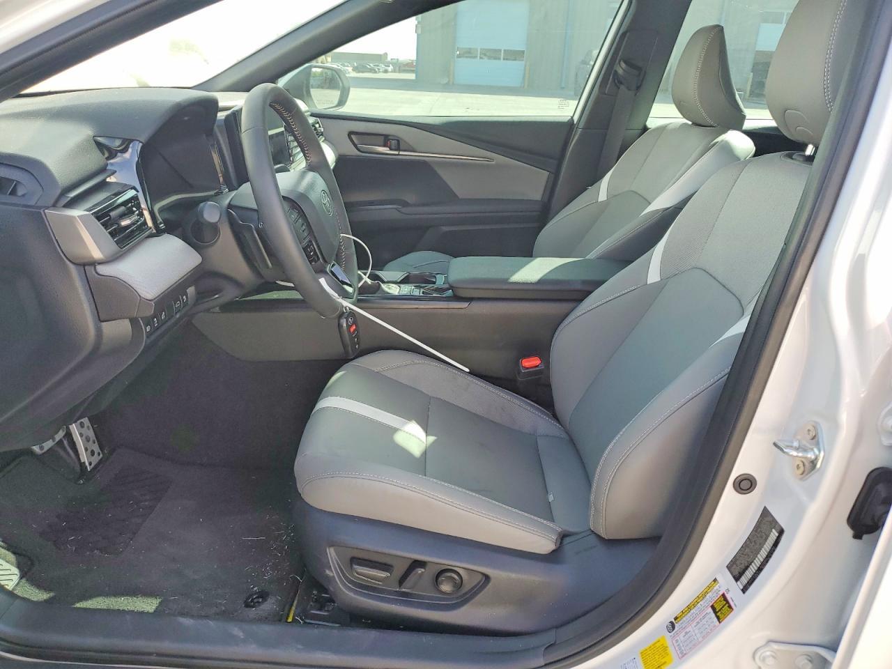 2026 Toyota Camry Se - Фото 7