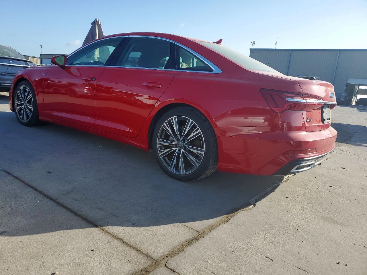 2019 Audi A6 Premium Plus - Image 2