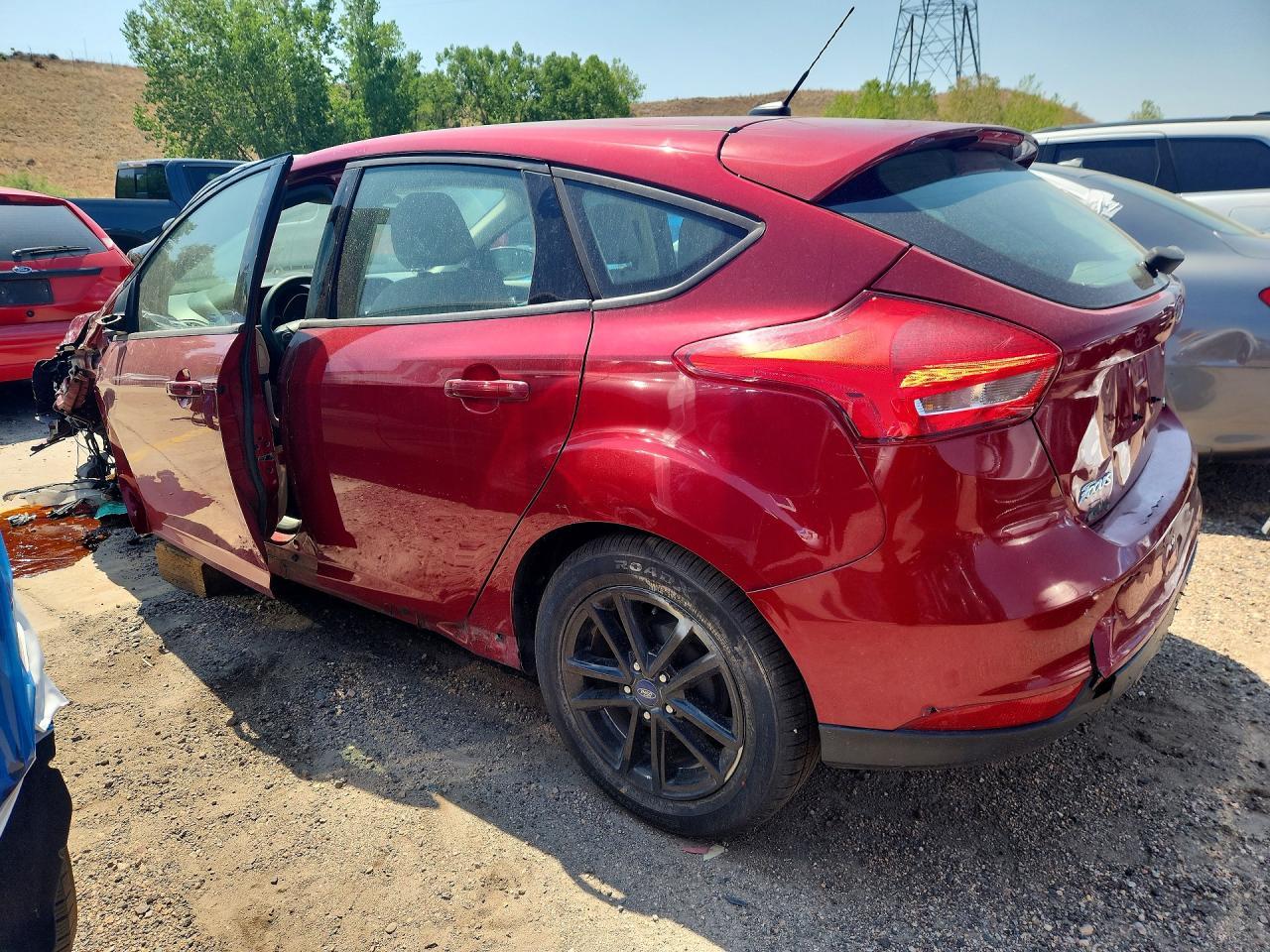 2017 Ford Focus Se - Фото 2