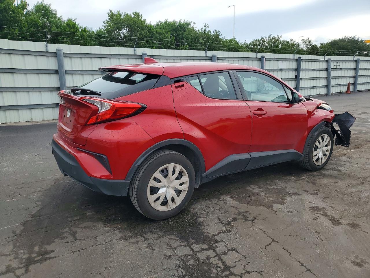 2020 Toyota C-Hr Le - Image 3