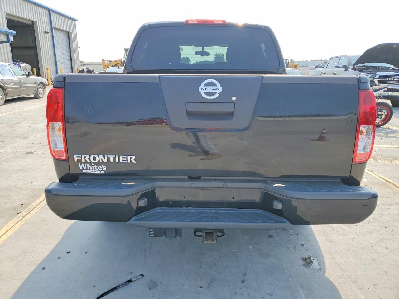 2012 Nissan Frontier S - Фото 6