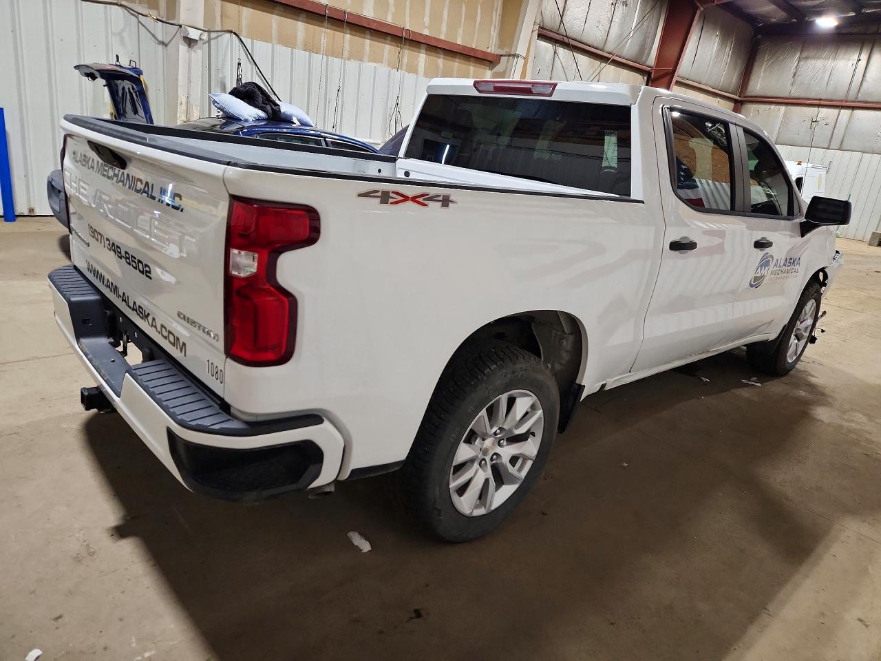 2022 Chevrolet Silverado Ltd K1500 Custom - Фото 3
