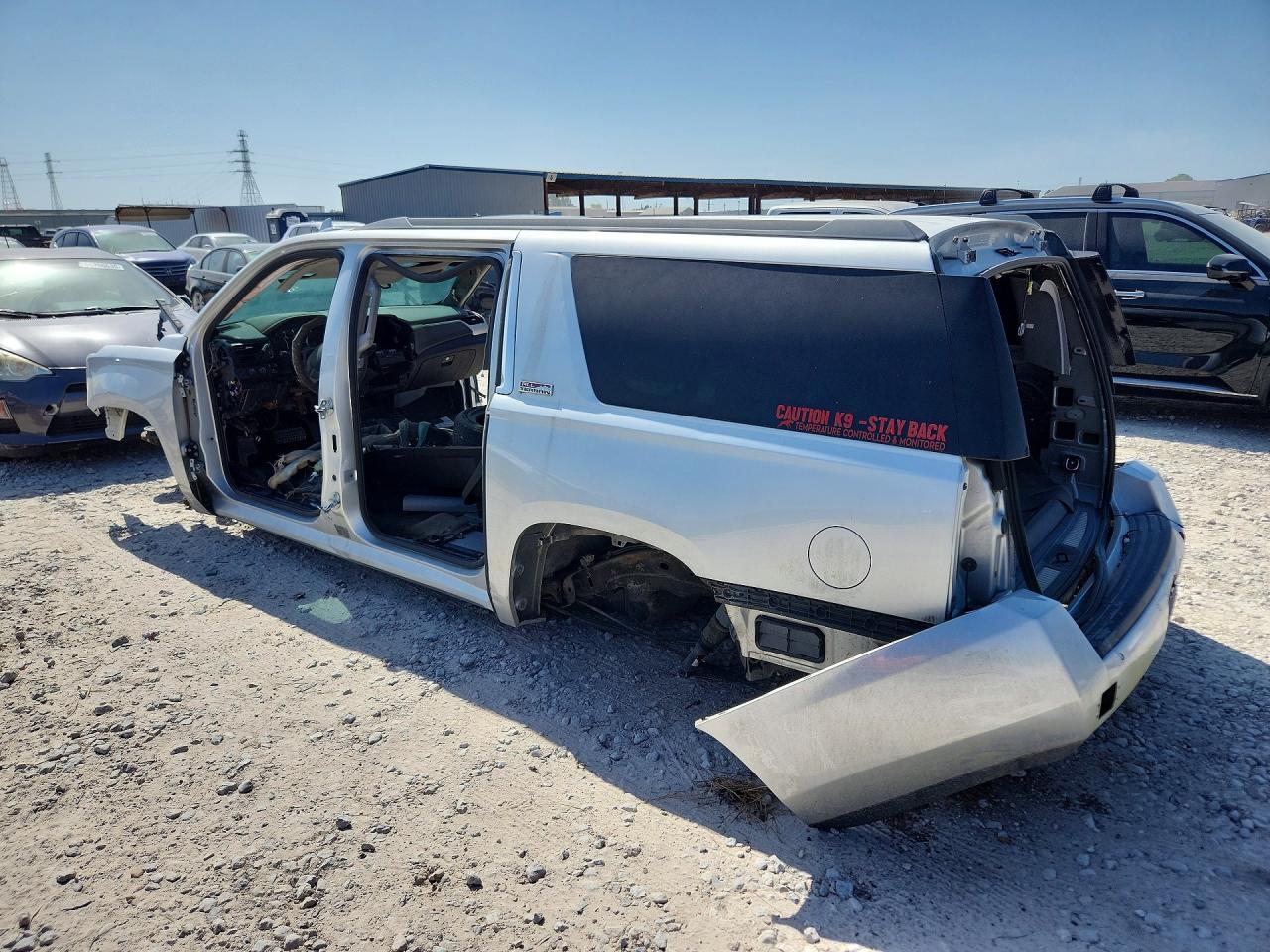 2016 GMC Yukon Xl K1500 Slt - Image 2