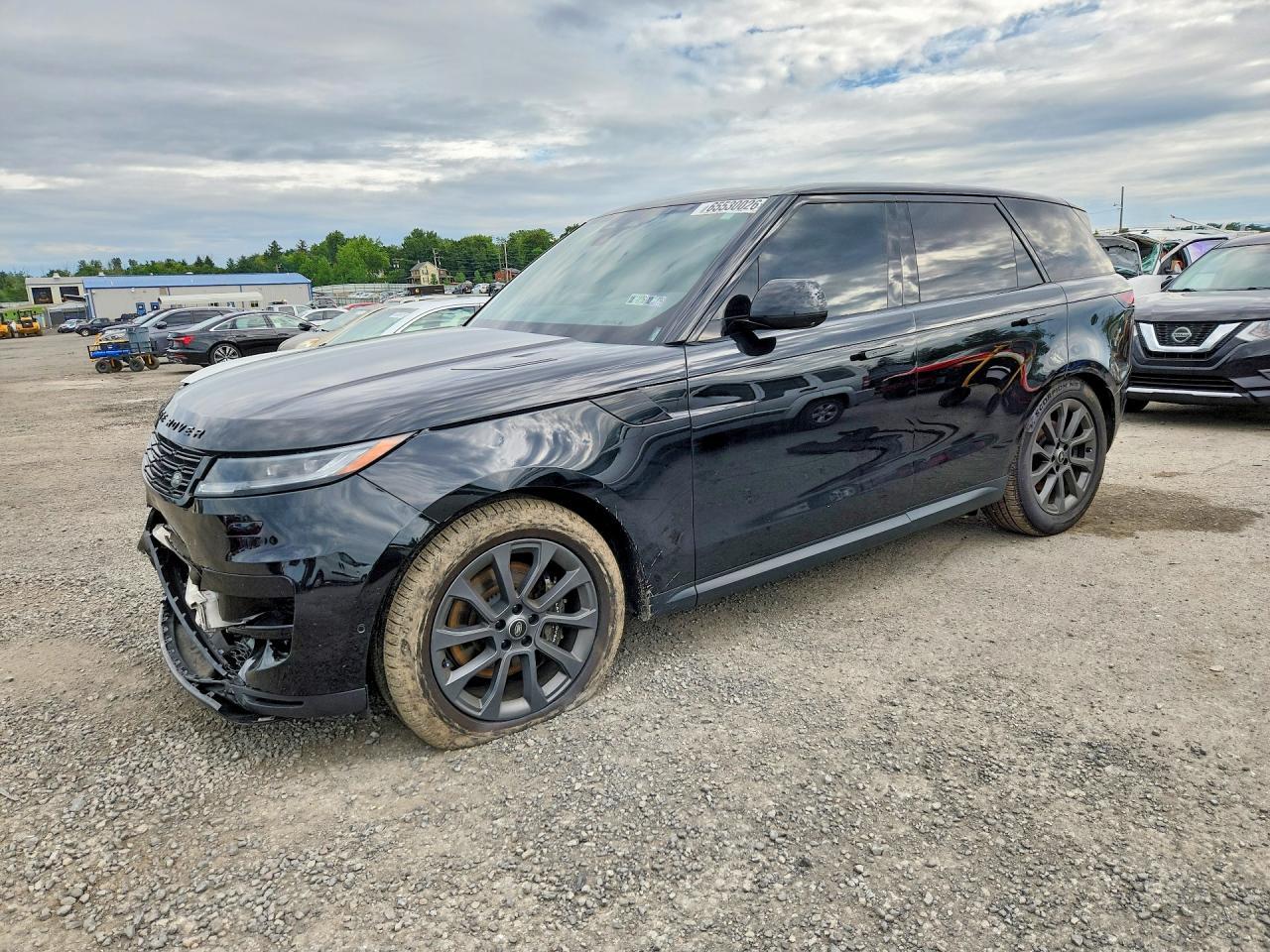 2025 Land Rover Range Rover Sport Se