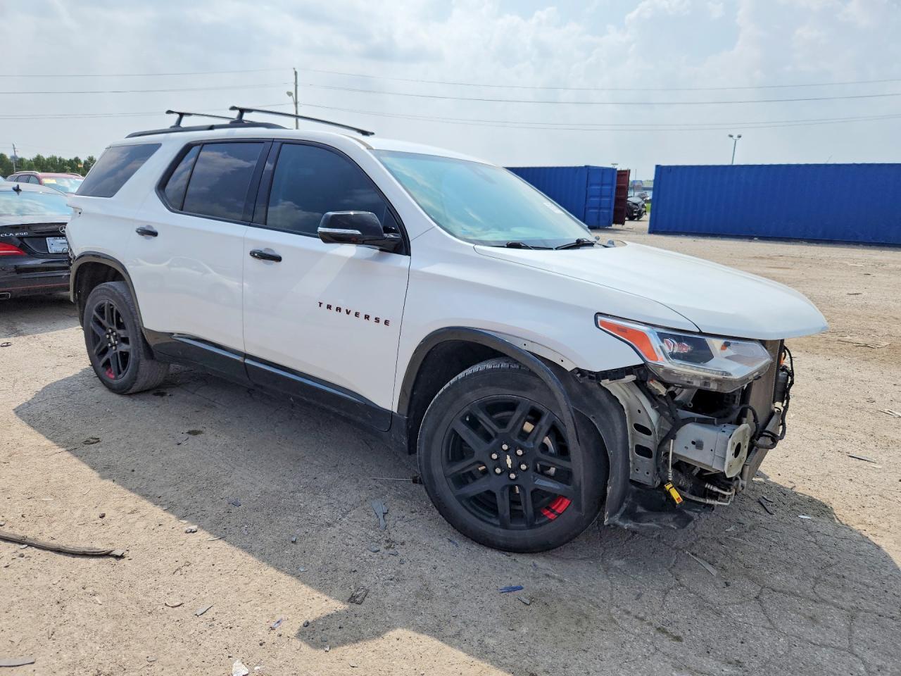 2018 Chevrolet Traverse Premier - Фото 4