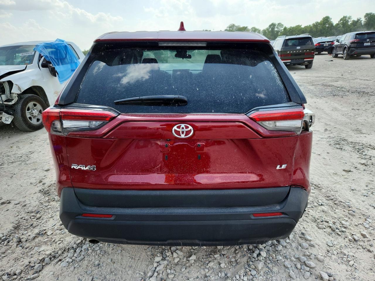 2025 Toyota Rav4 Le - Фото 6