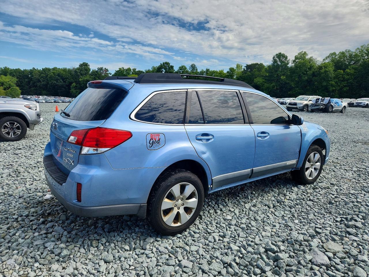 2012 Subaru Outback 2.5I Premium - Image 3