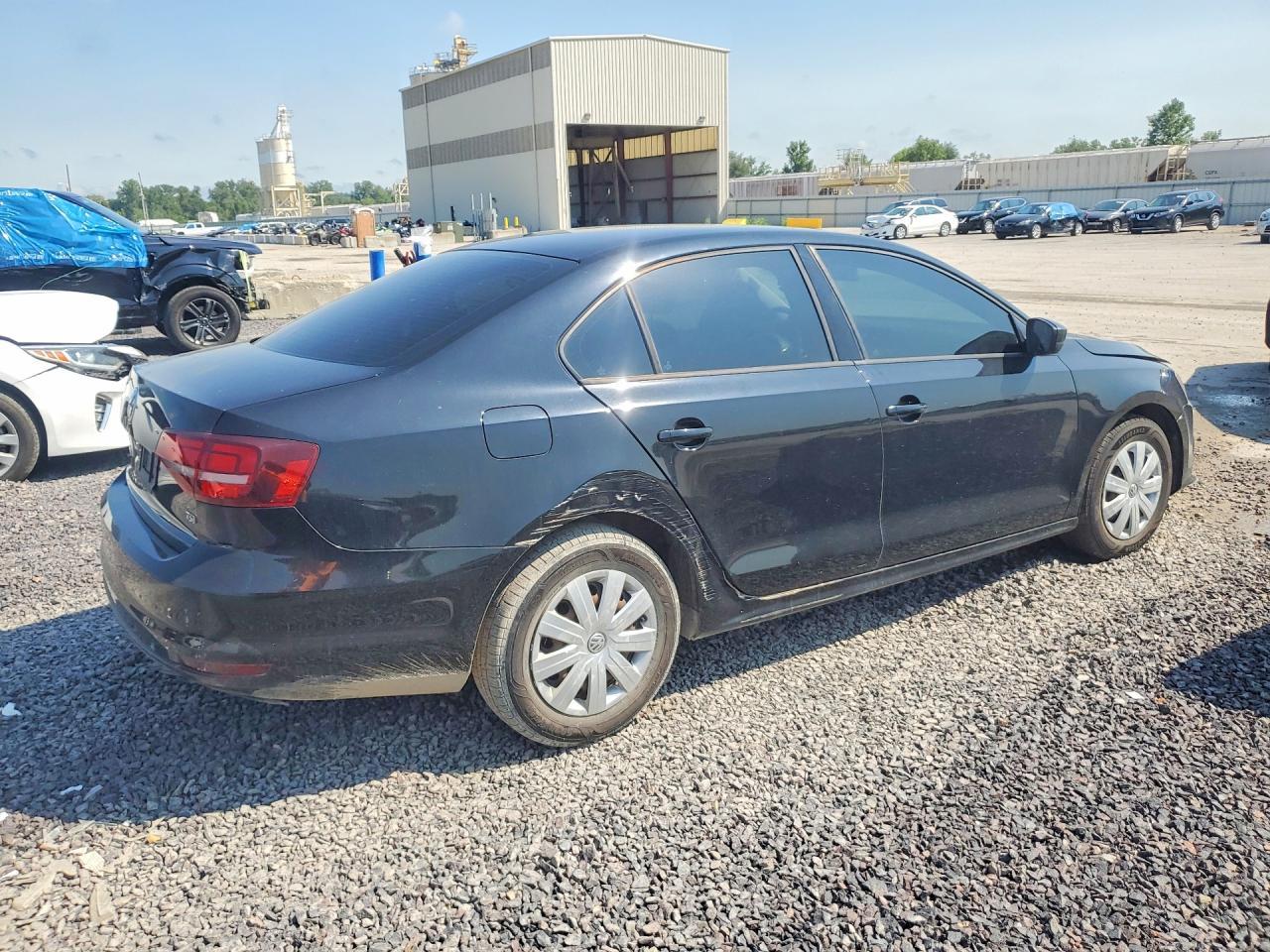 2016 Volkswagen Jetta S - Фото 3