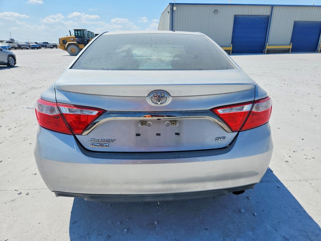 2015 Toyota Camry Se - Фото 6