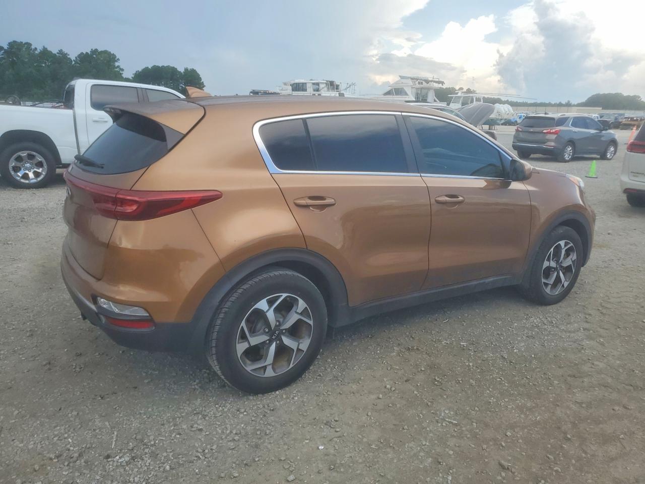 2020 Kia Sportage Lx - Фото 3