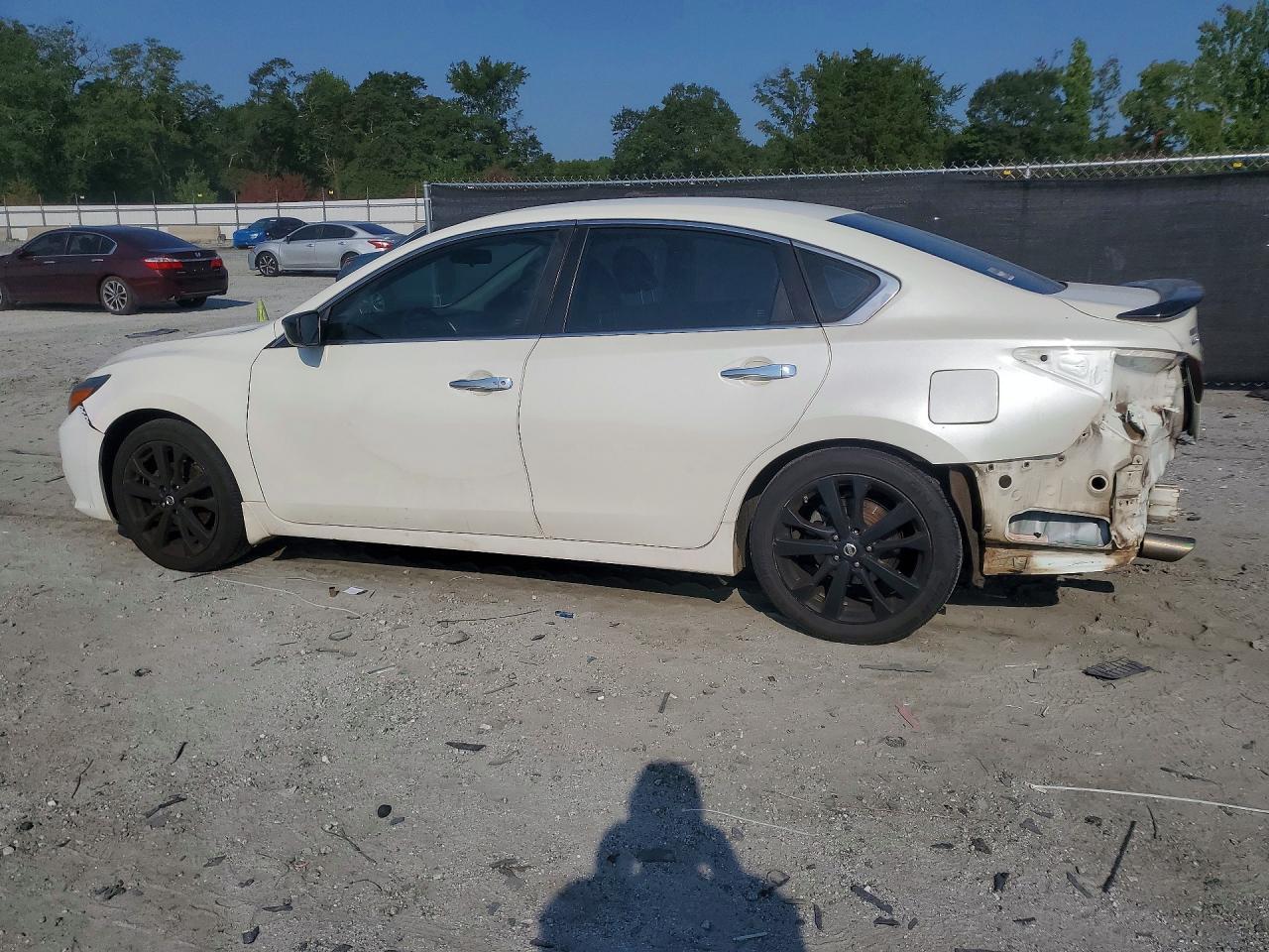2017 Nissan Altima 2.5 Sr - Фото 2