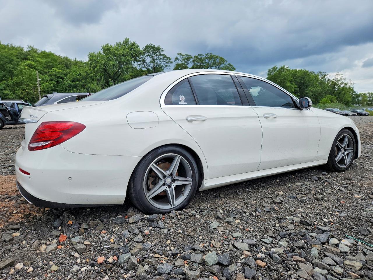 2019 Mercedes-Benz E 300 4Matic - Image 3