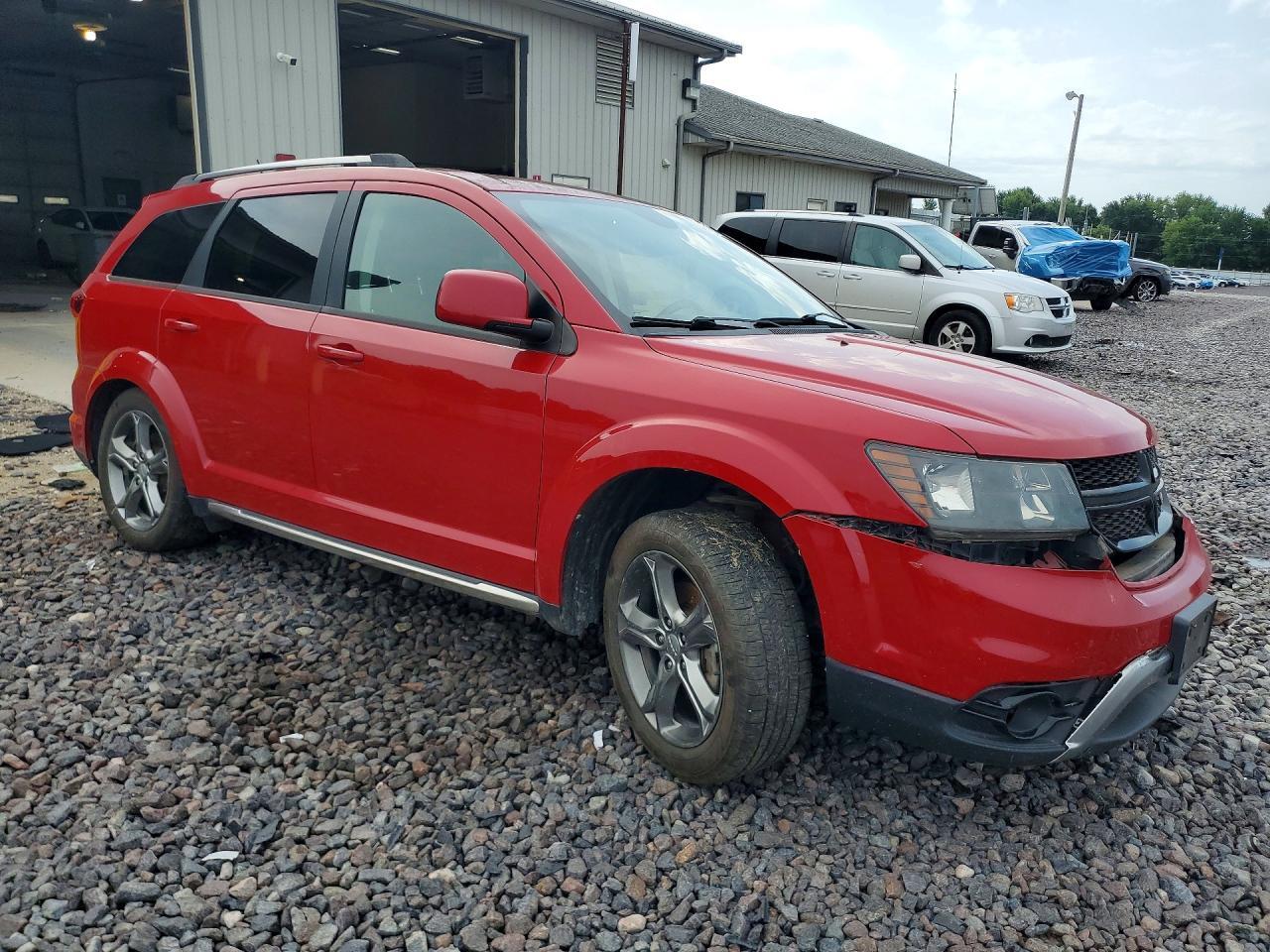 2017 Dodge Journey Crossroad, Limited - Image 4