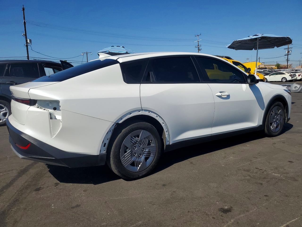 2025 Kia K4 Lx - Image 3