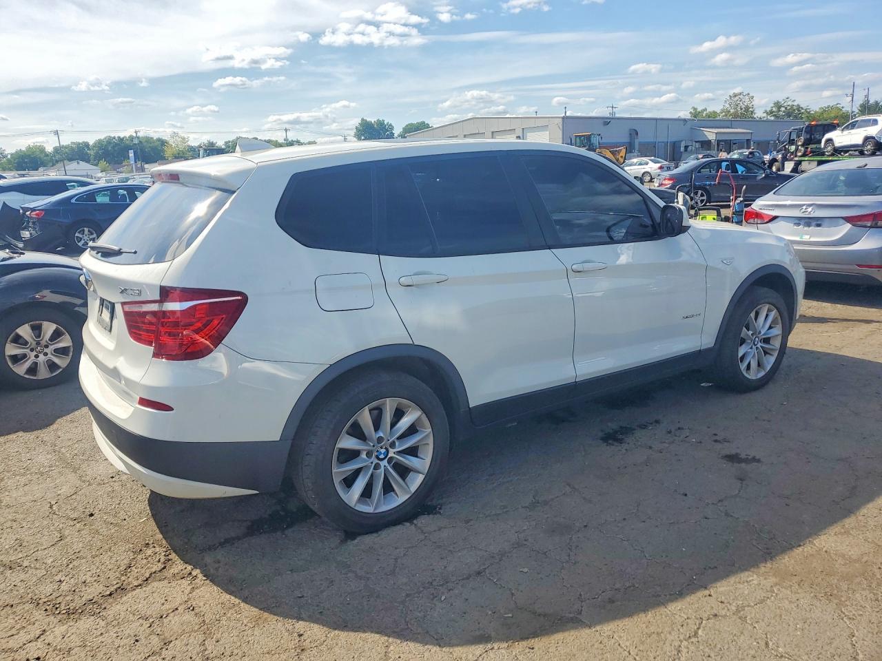 2013 BMW X3 xDrive28I - Фото 3