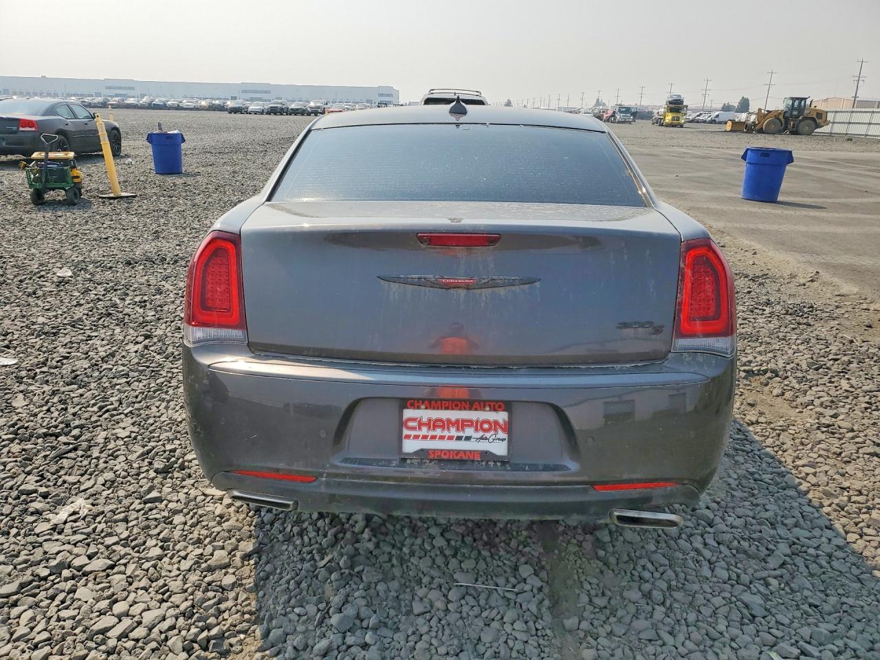 2023 Chrysler 300 S - Фото 6
