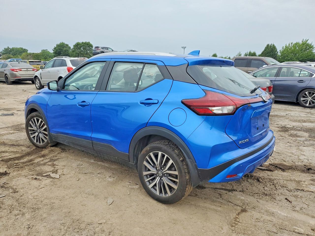 2021 Nissan Kicks Sv - Фото 2