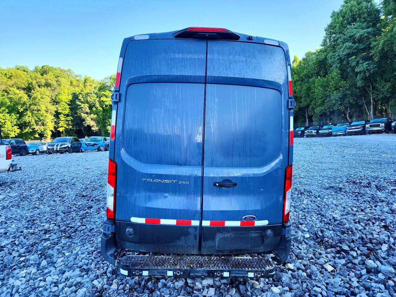 2020 Ford Transit T-250 Delivery Van - Image 6