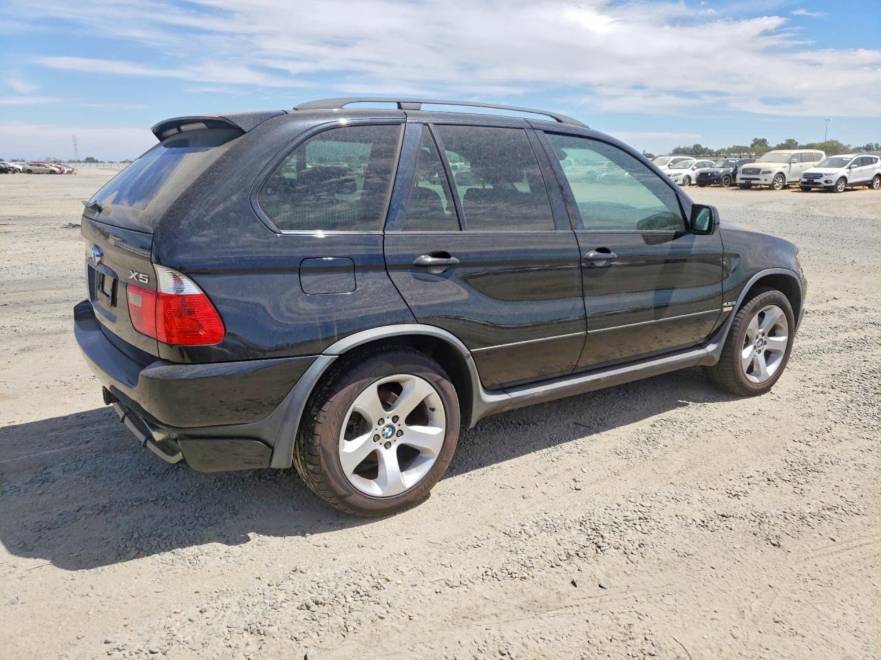 2004 BMW X5 4.8Is - Фото 3