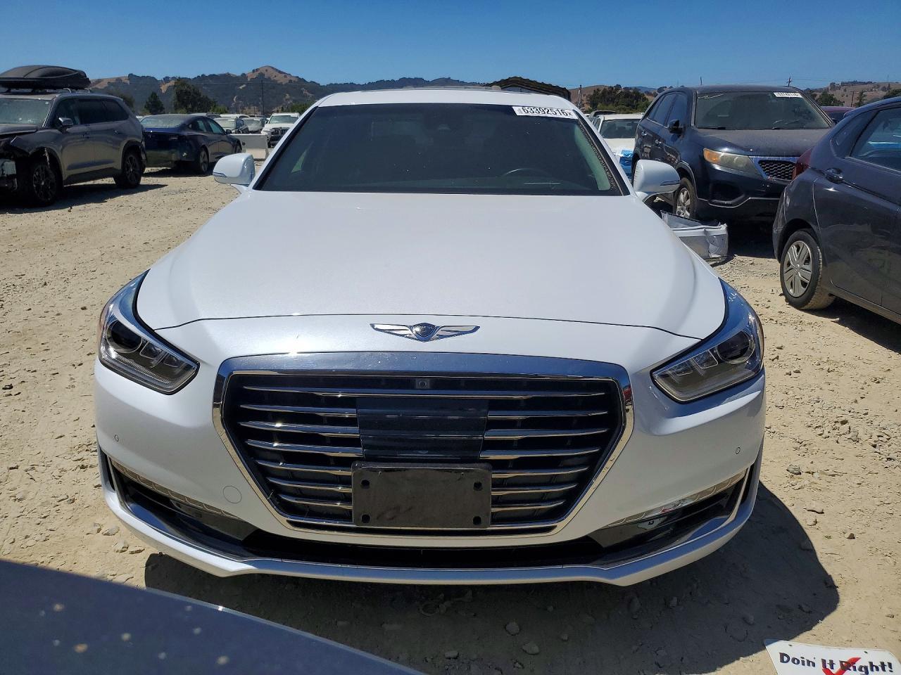 2018 Genesis G90 Ultimate - Фото 5