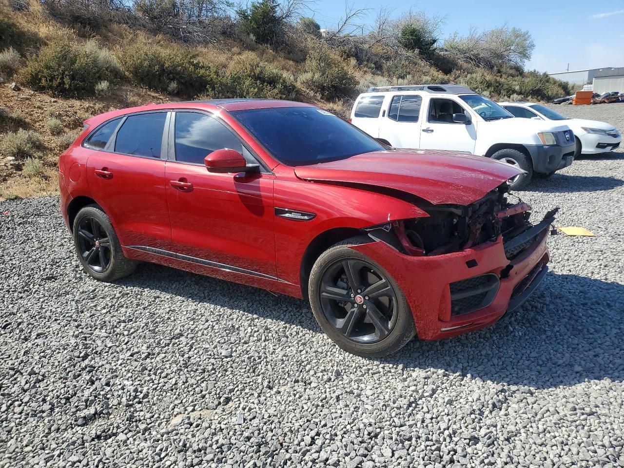 2017 Jaguar F-Pace R - Sport - Фото 4