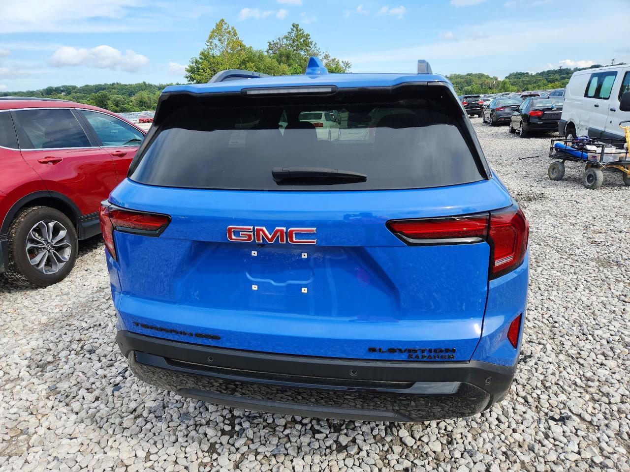 2026 GMC Terrain Elevation - Фото 6