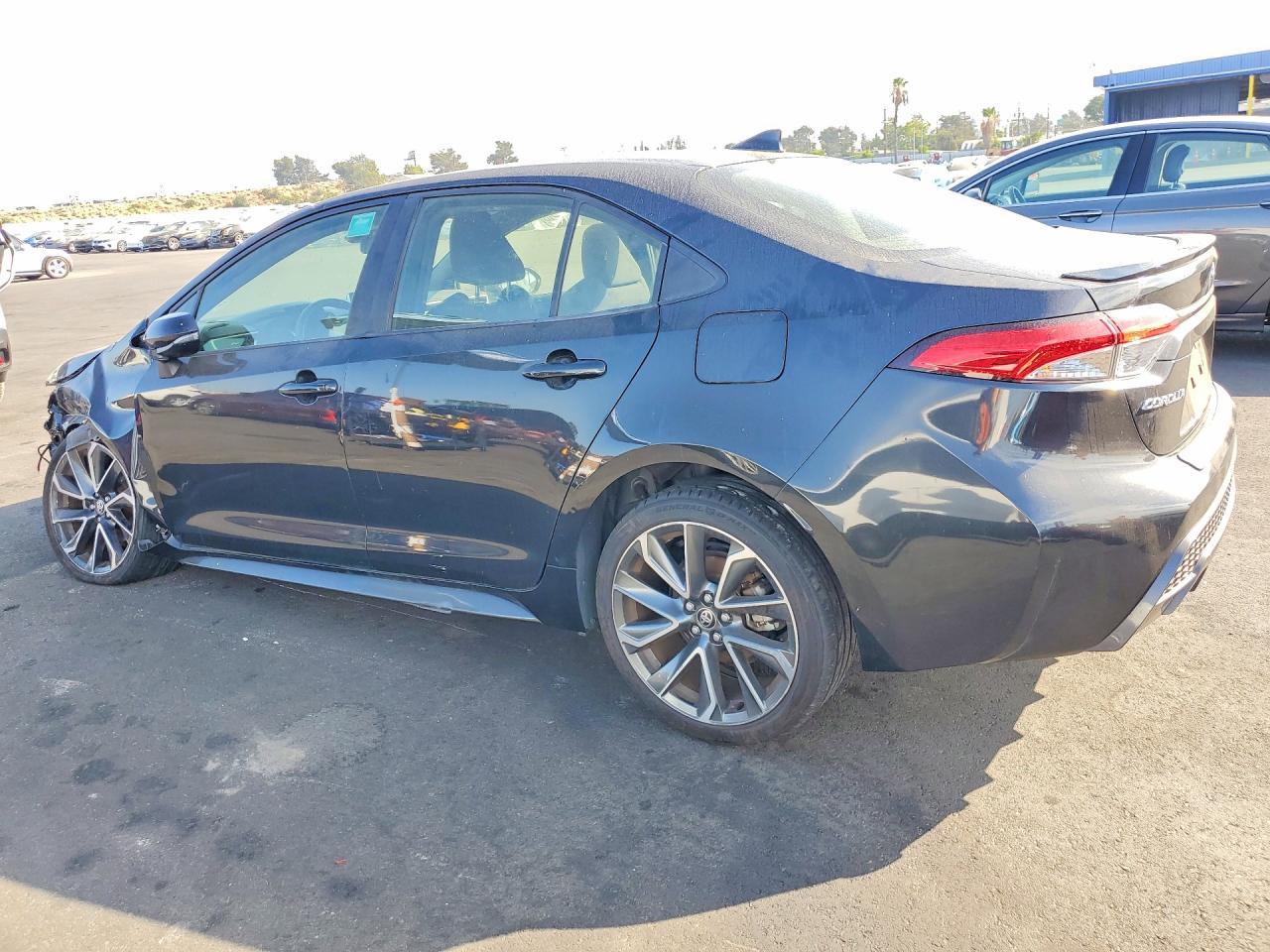 2021 Toyota Corolla Se - Image 2