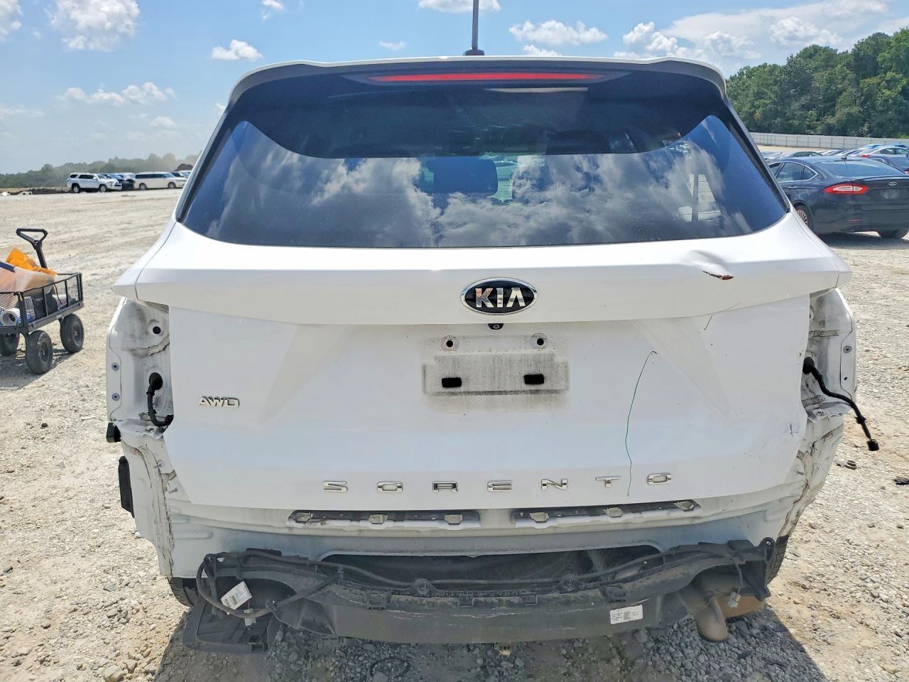 2021 Kia Sorento Lx - Фото 6