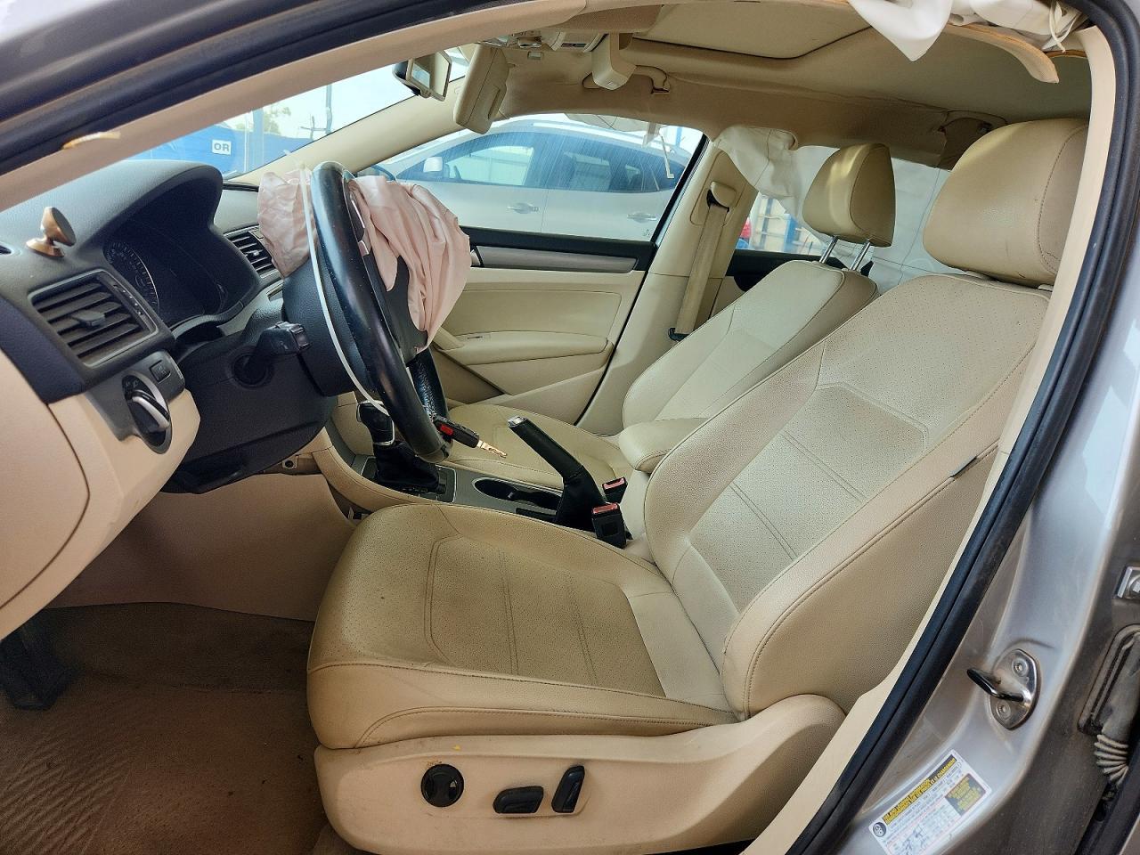 2014 Volkswagen Passat Se - Image 7