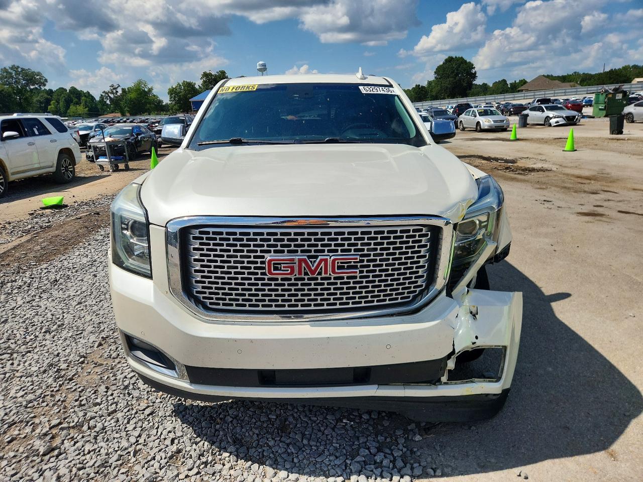 2015 GMC Yukon Denali - Фото 5