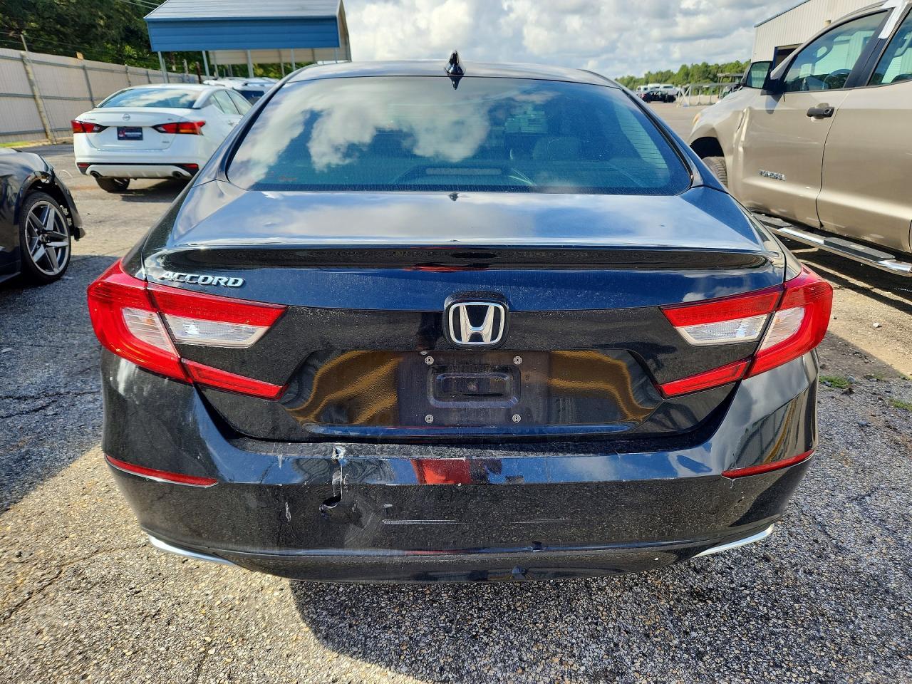 2019 Honda Accord Lx - Image 6