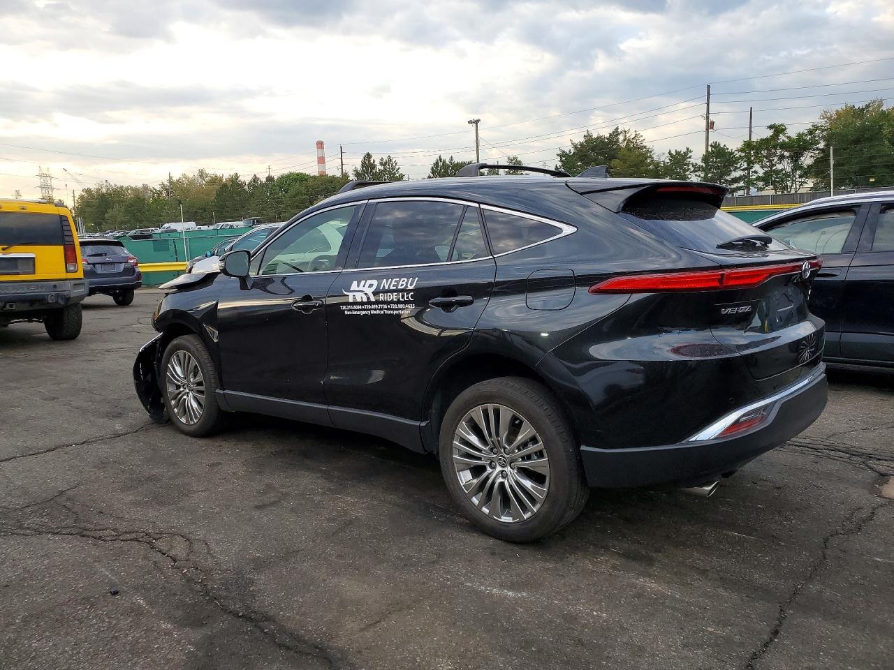 2021 Toyota Venza Limited - Фото 2